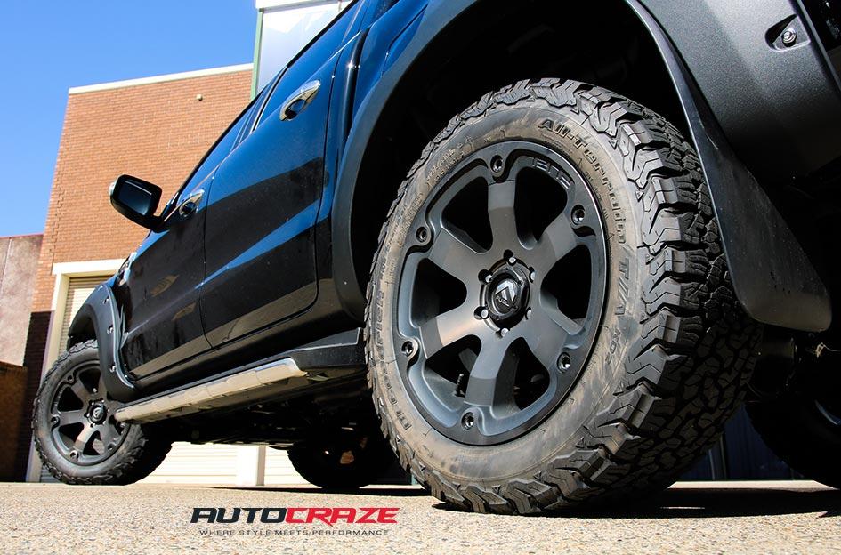 FORD RANGER BEAST BLACK MACHINED WITH DARK TINT